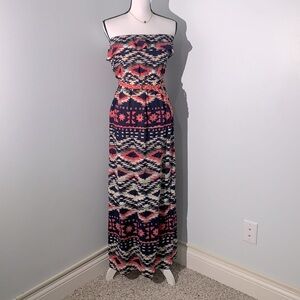 Trixxi Long maxi dress size M